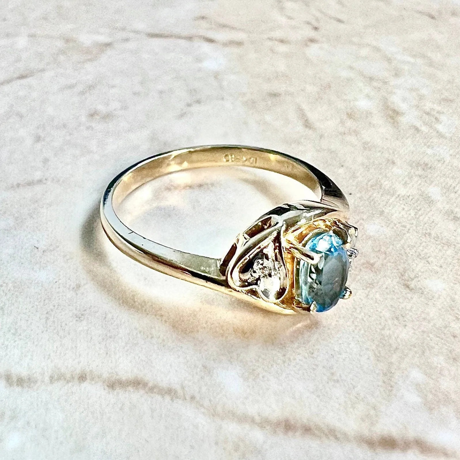 10 Karat Yellow Gold Swiss Blue Topaz Ring