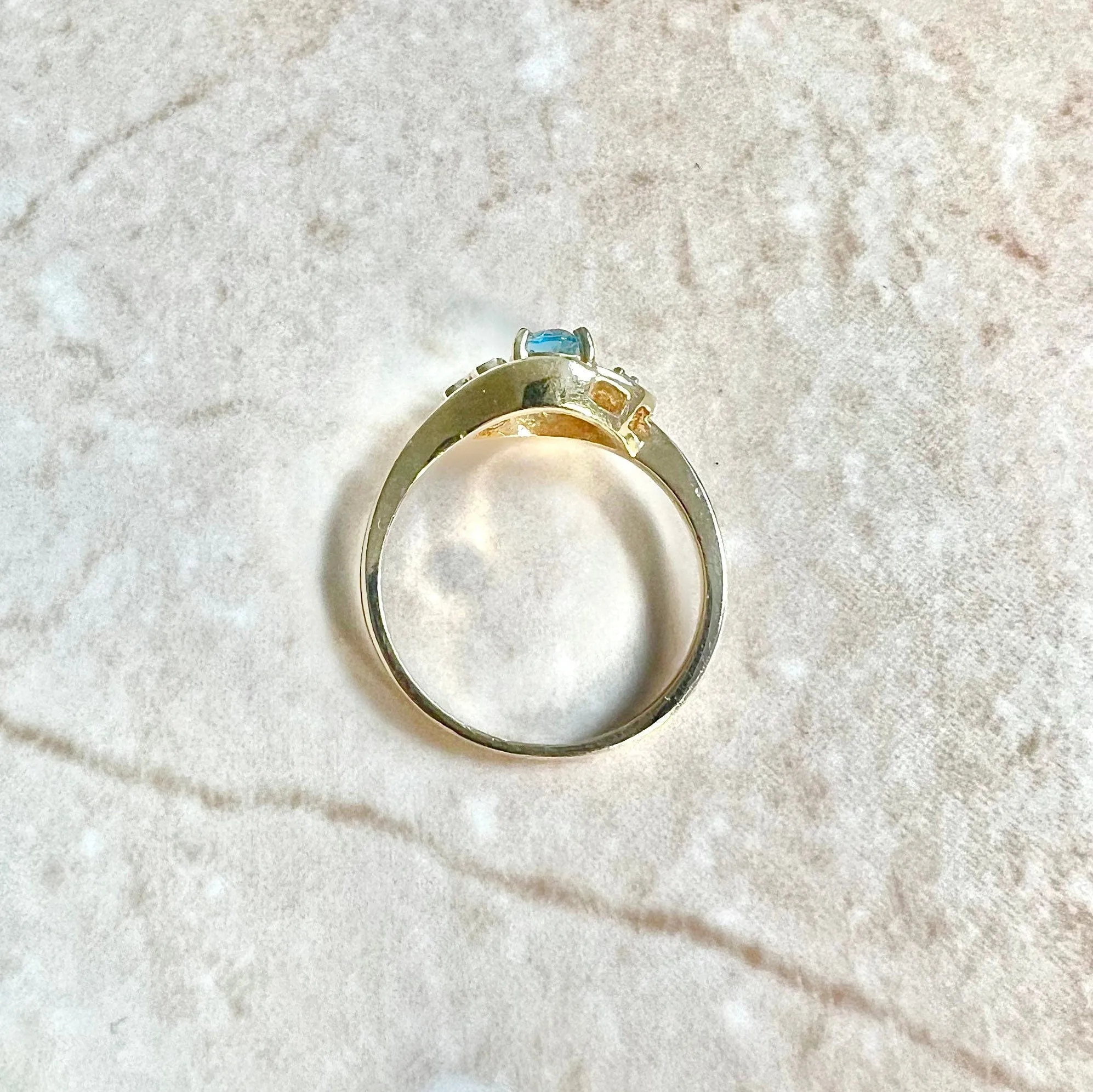 10 Karat Yellow Gold Swiss Blue Topaz Ring