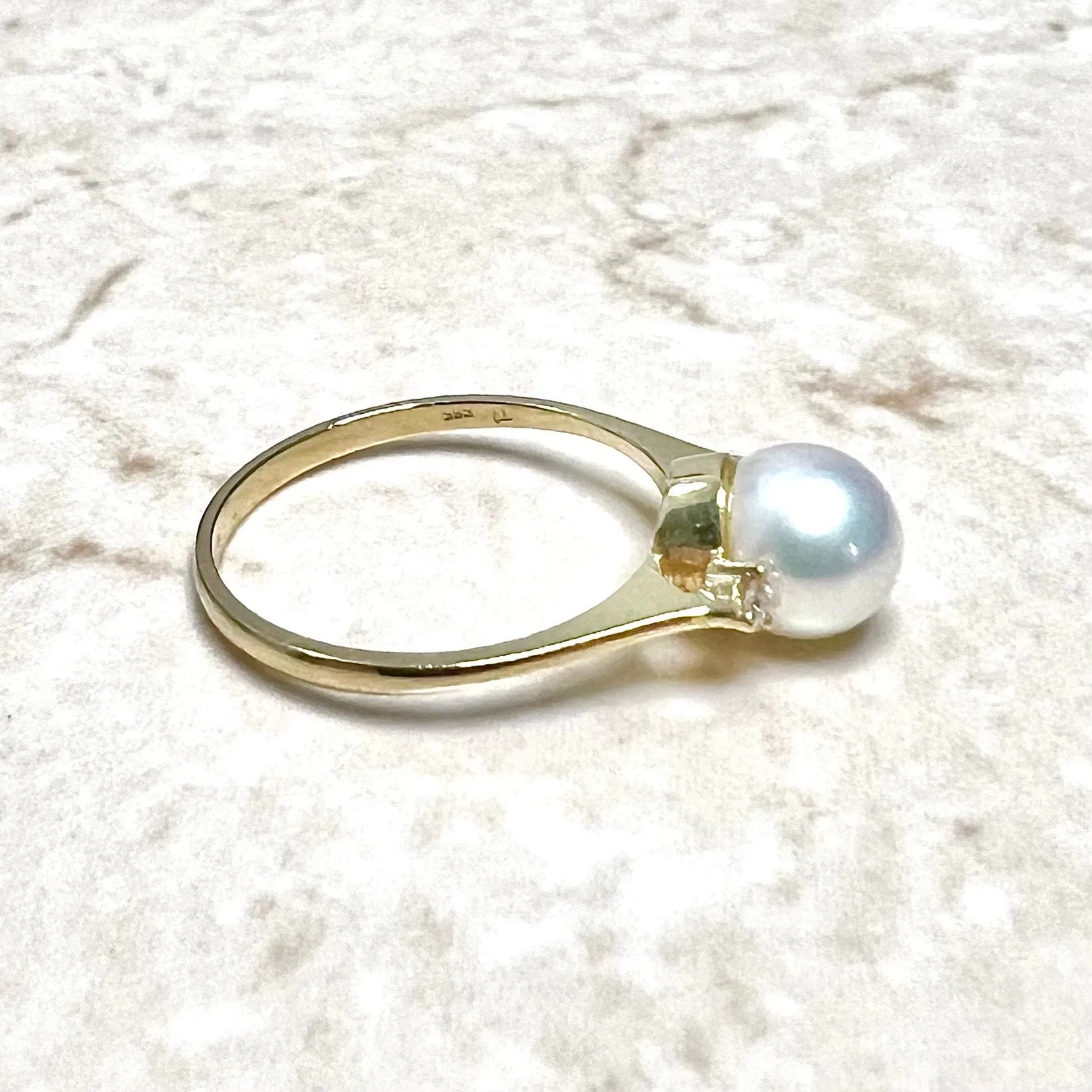 14 Karat Pearl & Diamond Three-Stone Ring