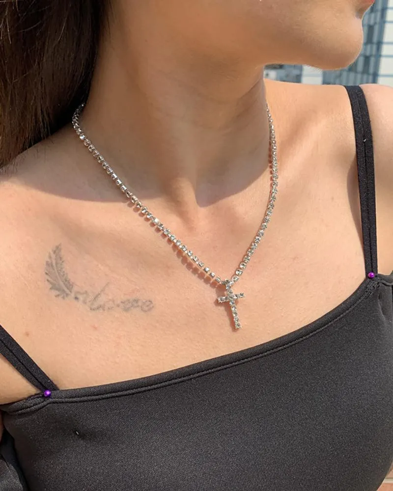 1pc Cross Pattern Rhinestone Necklace
