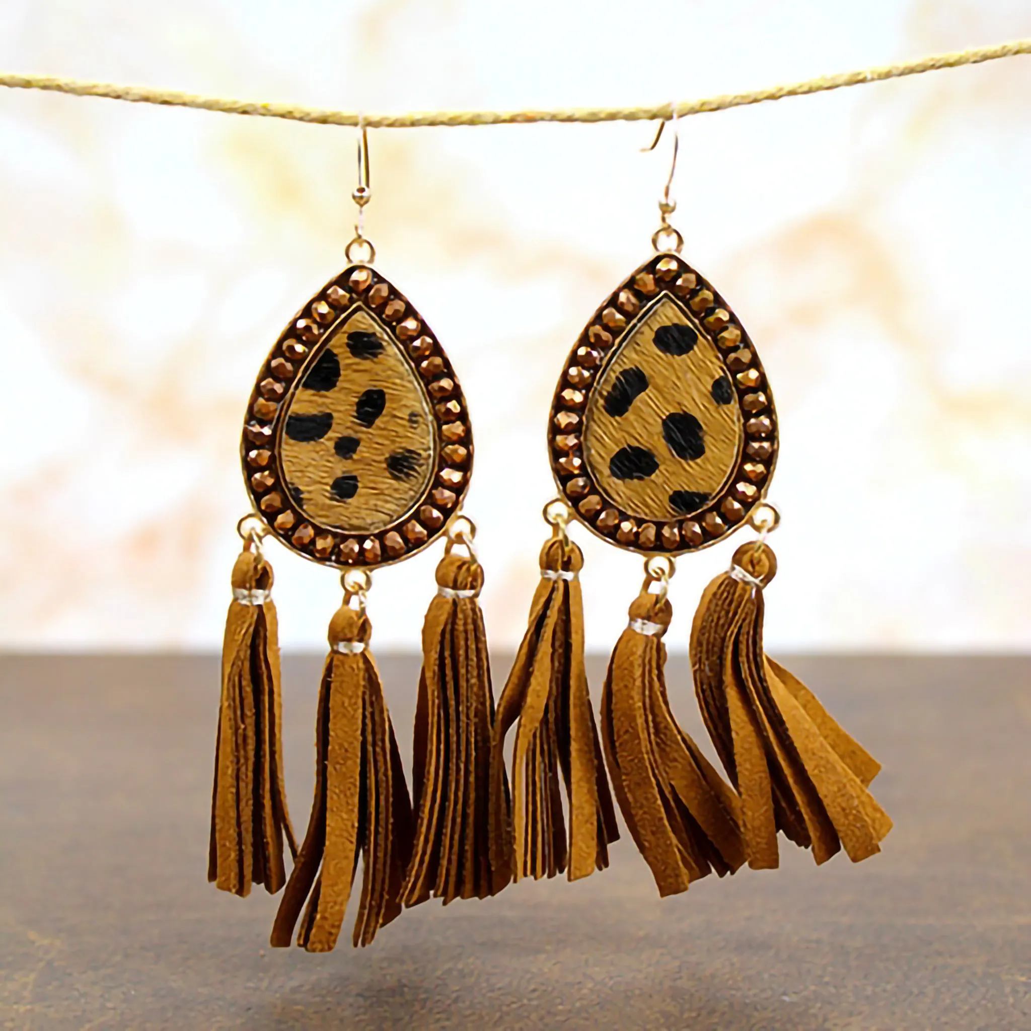 73999 - Animal Hide Tassel Earrings - Cheetah