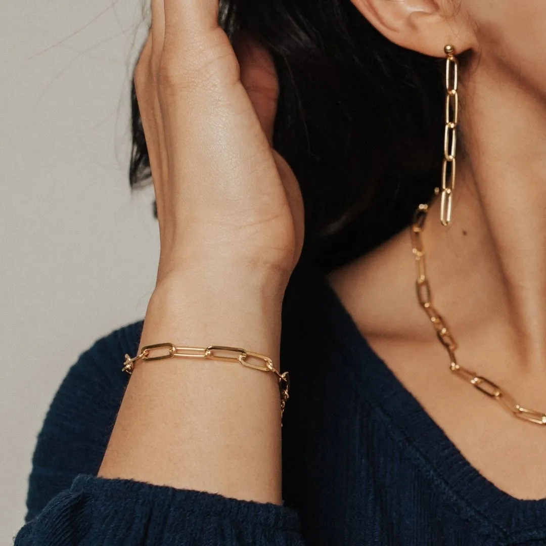 Alessia Paperclip Adjustable Friendship Bracelet (Gold)