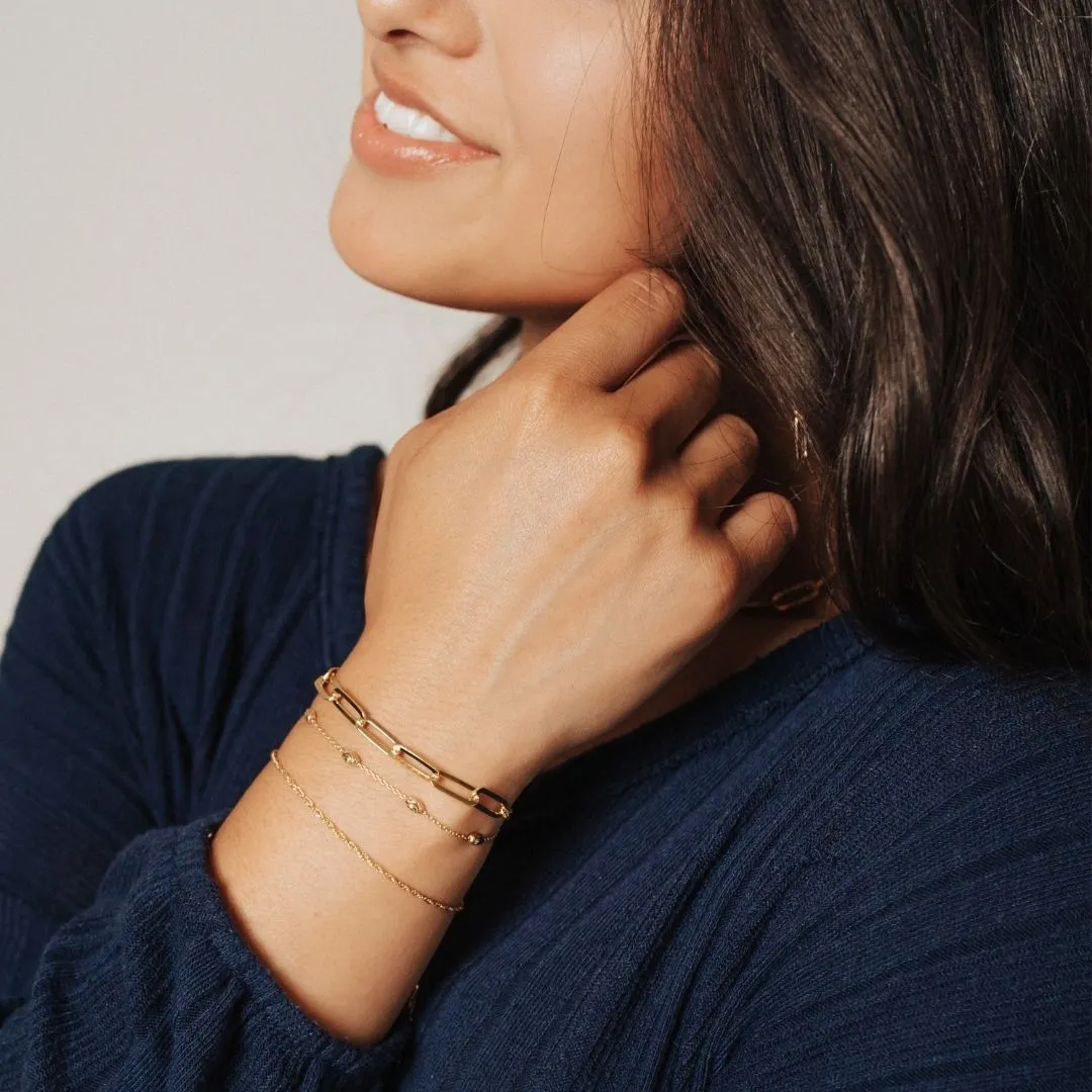 Alessia Paperclip Adjustable Friendship Bracelet (Gold)
