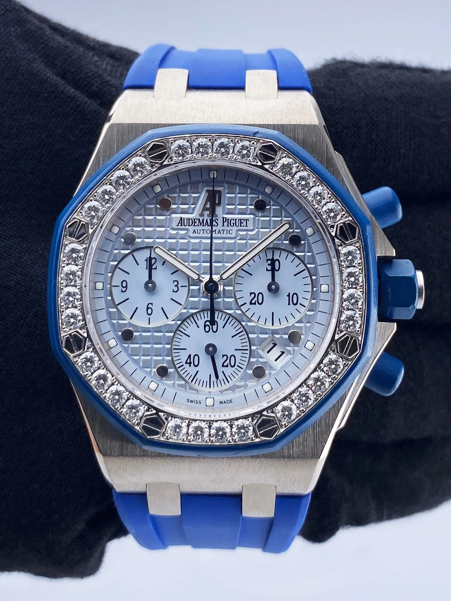 Audemars Piguet Royal Oak Offshore 25986CK Diamond Black Dial Ladies Watch With Archives