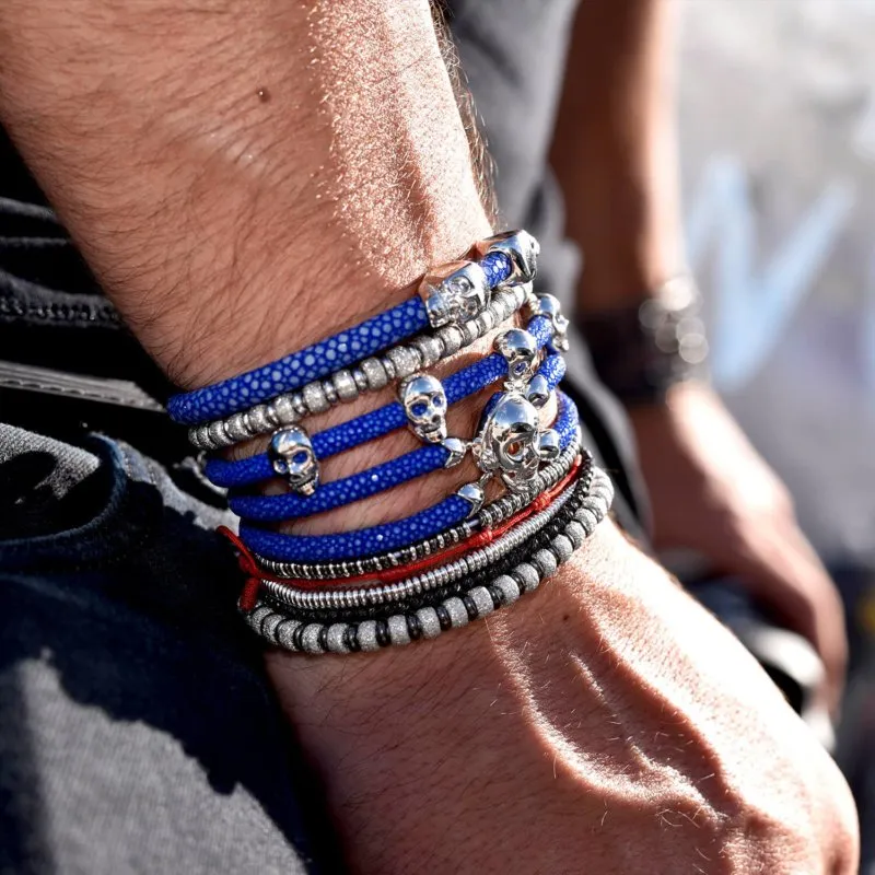 Blue stingray bracelet with silver skull (Unisex)