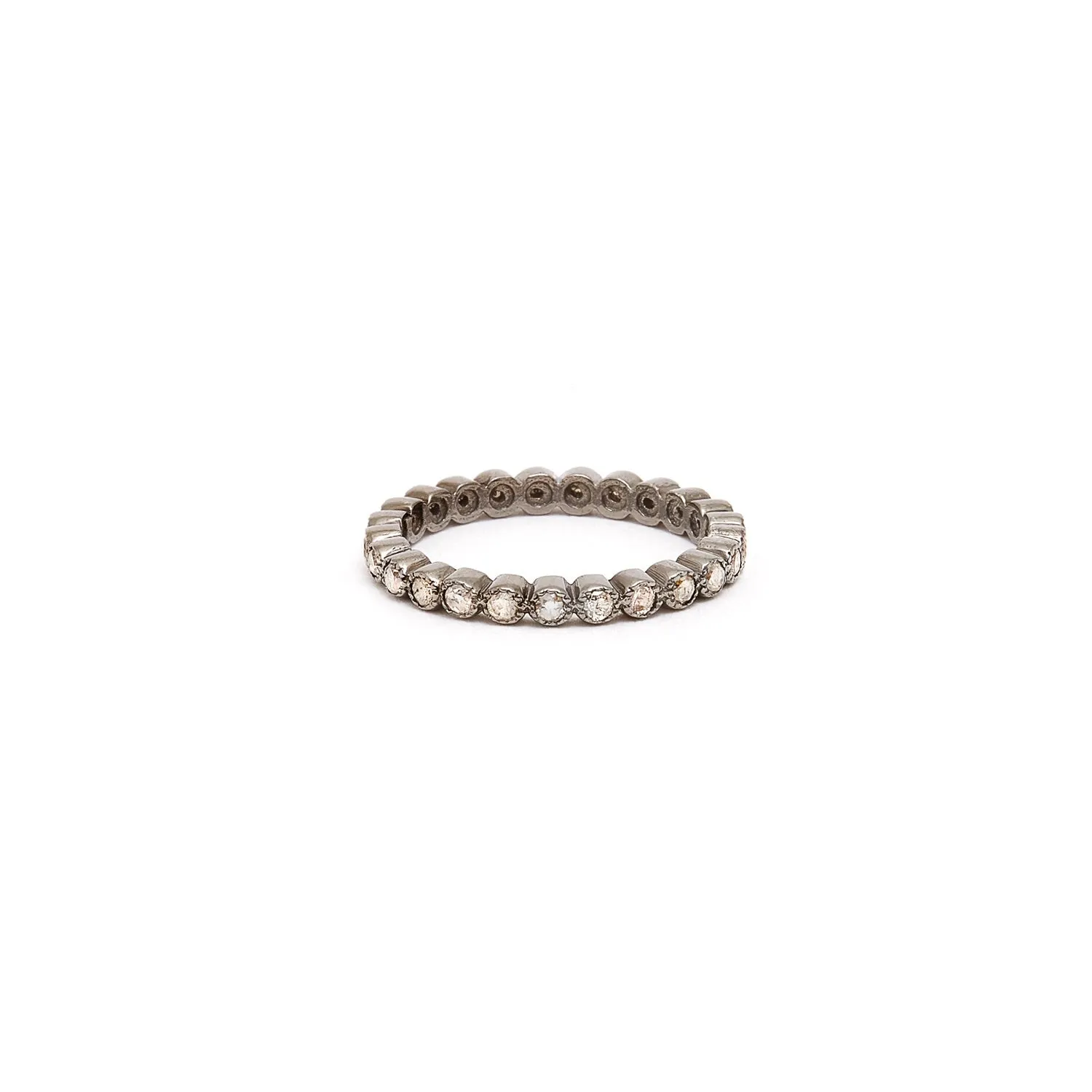 Brilliant Cut Diamond Petal Eternity Band