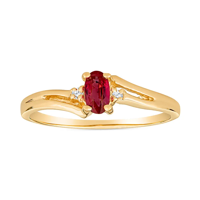 Classic Emerald and Diamond Ring