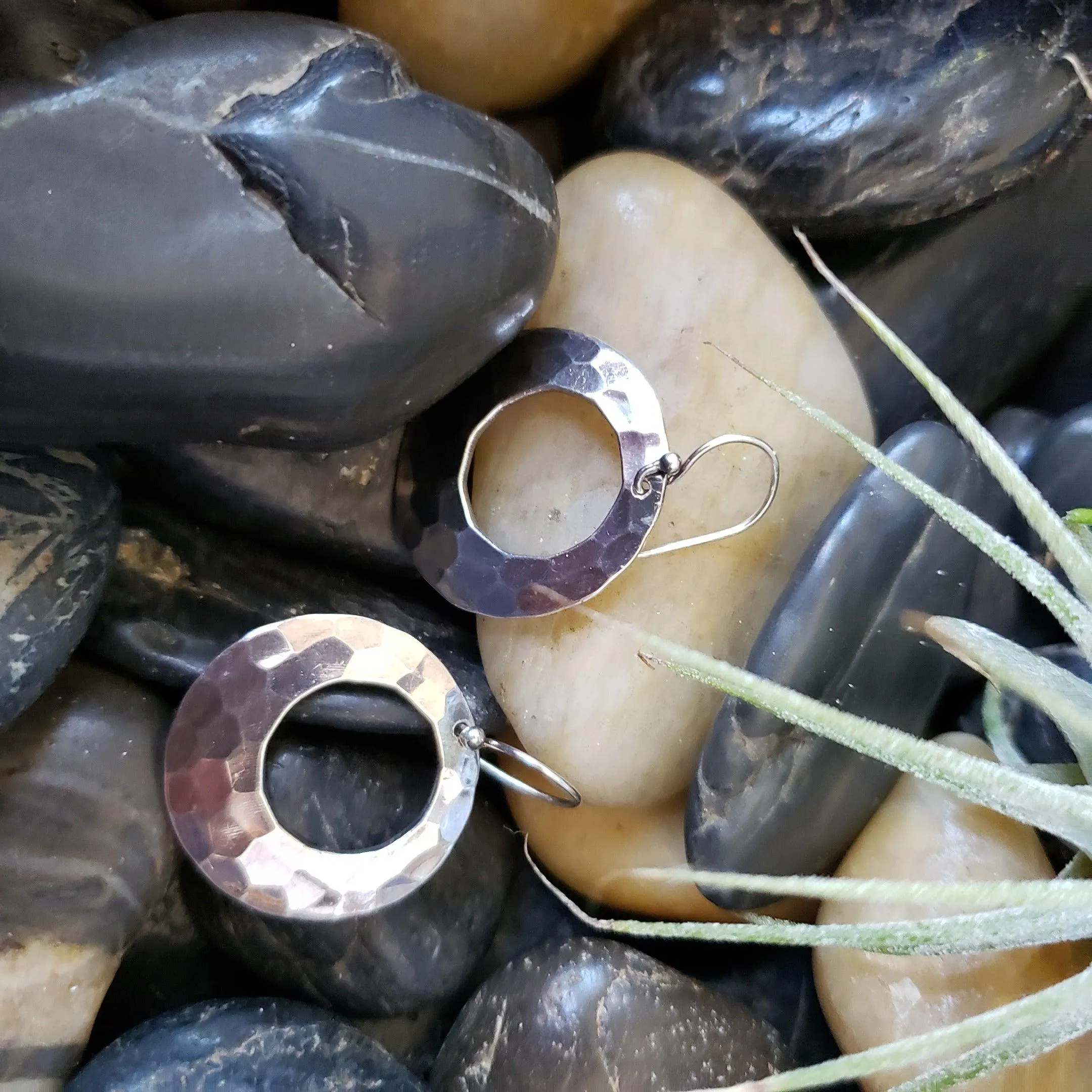 Dangle hammered hoop earrings