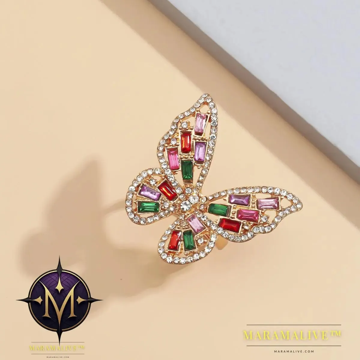 Diamond-studded Simple Temperament Jewelry