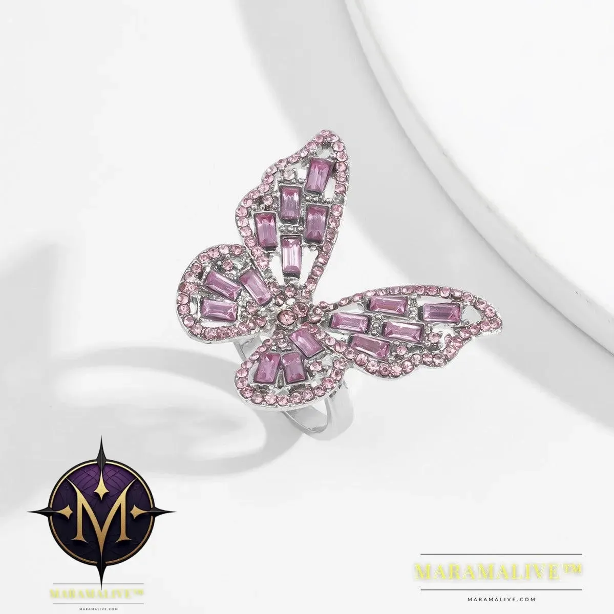 Diamond-studded Simple Temperament Jewelry