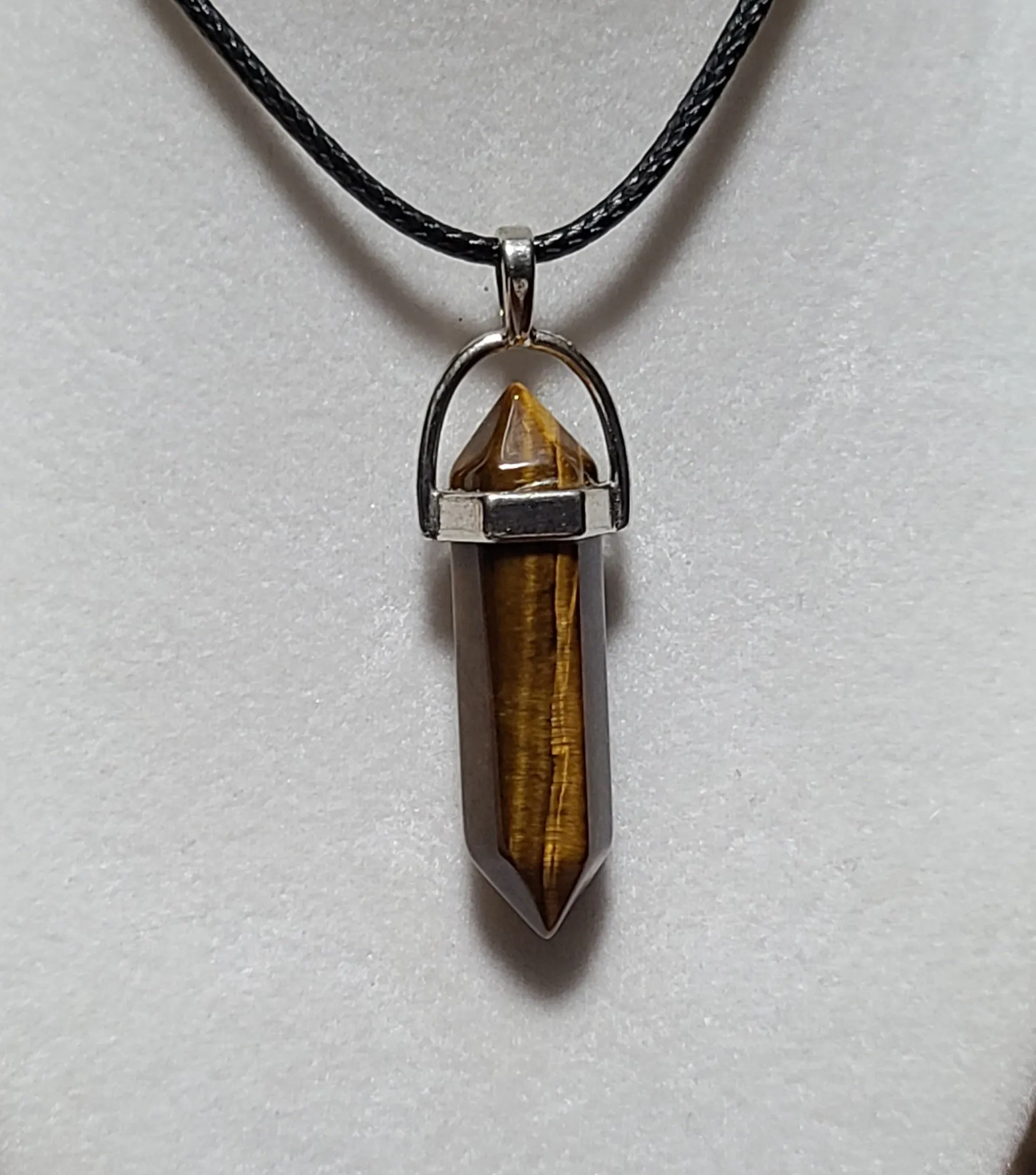 Double Terminated Point Pendant Necklaces