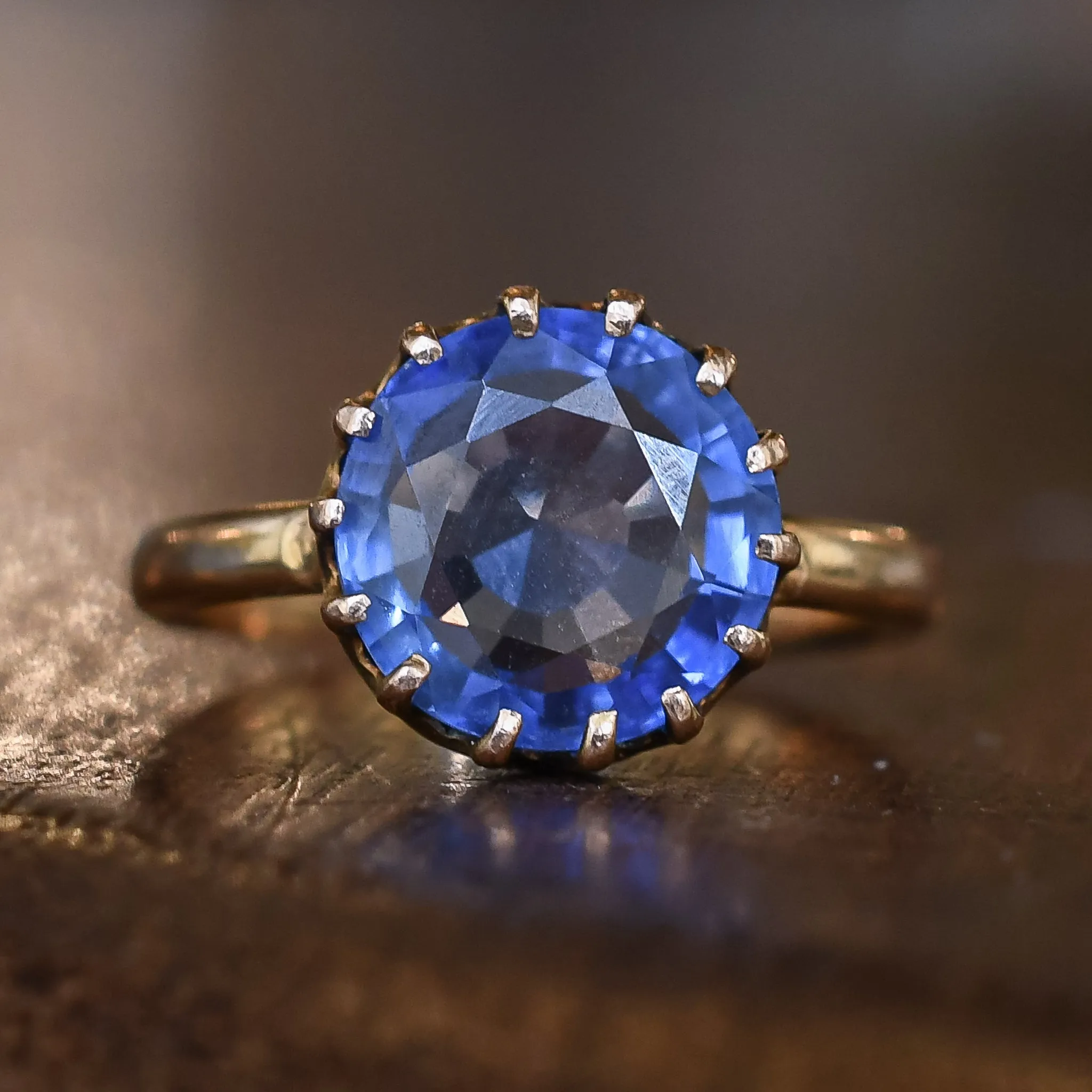 Edwardian 4.5ct Ceylon Sapphire Solitaire Ring
