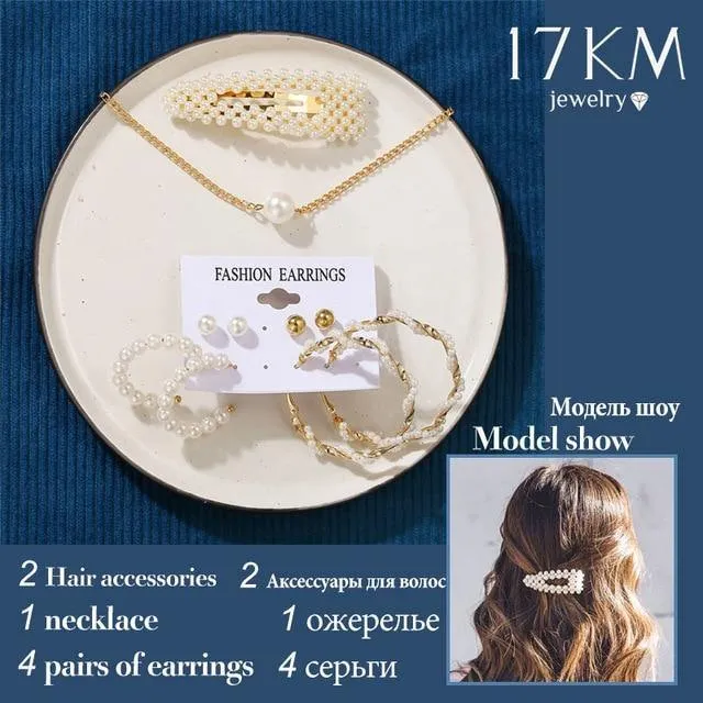 Elegant Flower Pearl Choker Necklace
