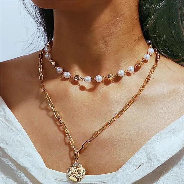 Elegant Flower Pearl Choker Necklace