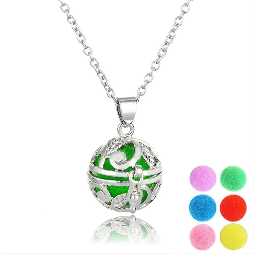 Essential Oil Diffuser Necklace With Ball Inserts