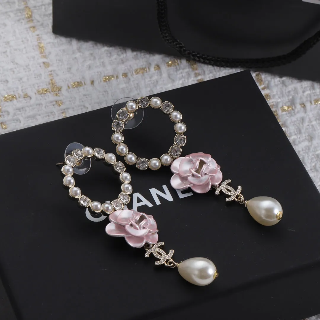 Flower Pearl Dangle Earrings