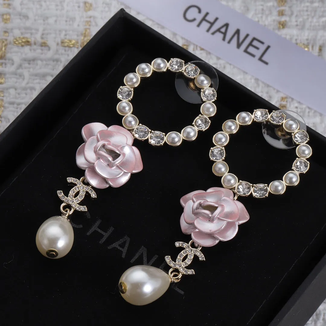 Flower Pearl Dangle Earrings