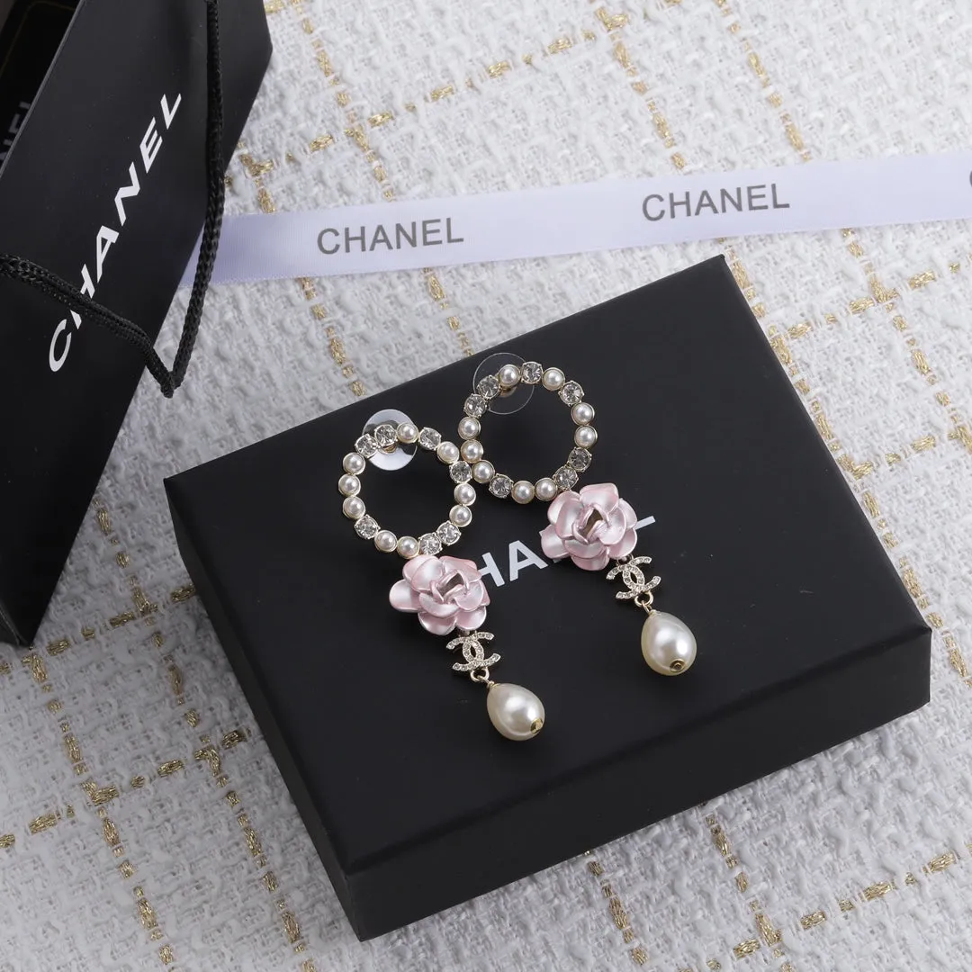 Flower Pearl Dangle Earrings