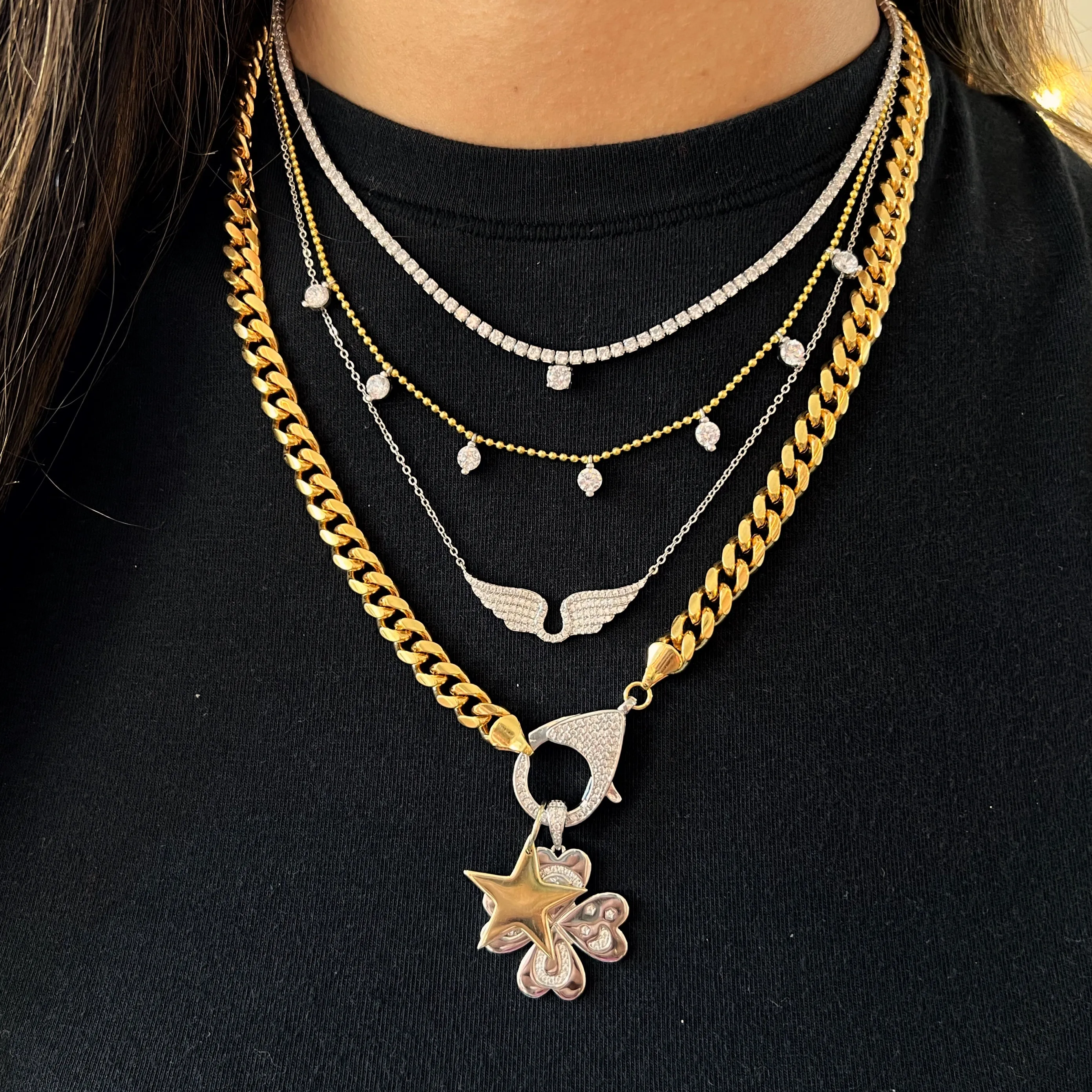 Fly away Necklace
