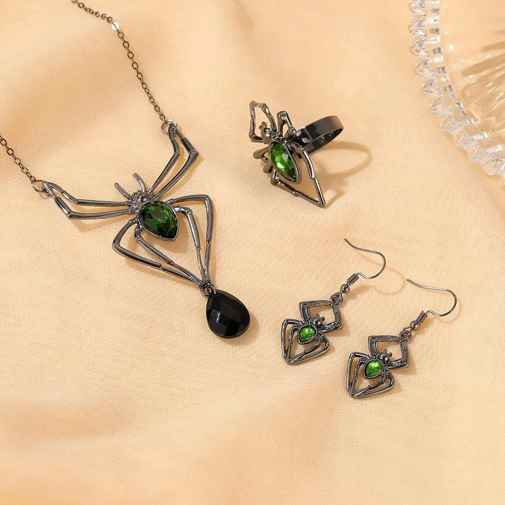 Gothic Vintage Green Crystal Spider Pendant Necklace