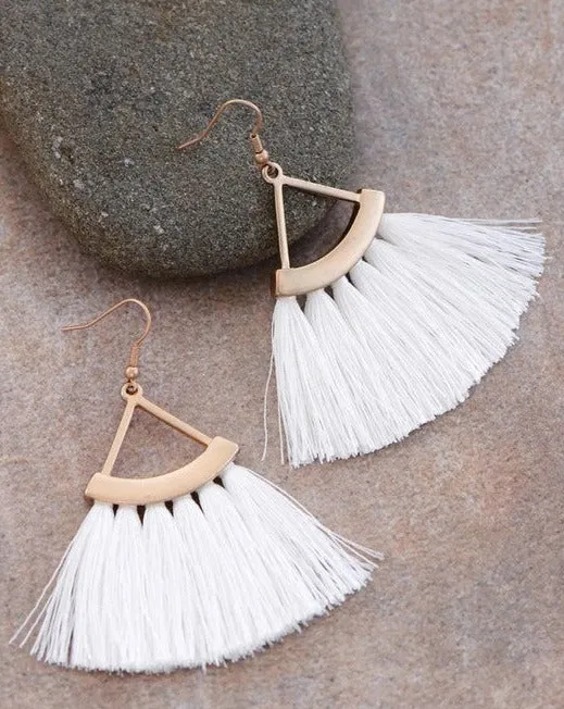 JAIDYN WHITE BOHO FAN TASSEL EARRINGS