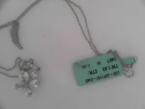 LAB GROWN DIAMOND NECKLACES