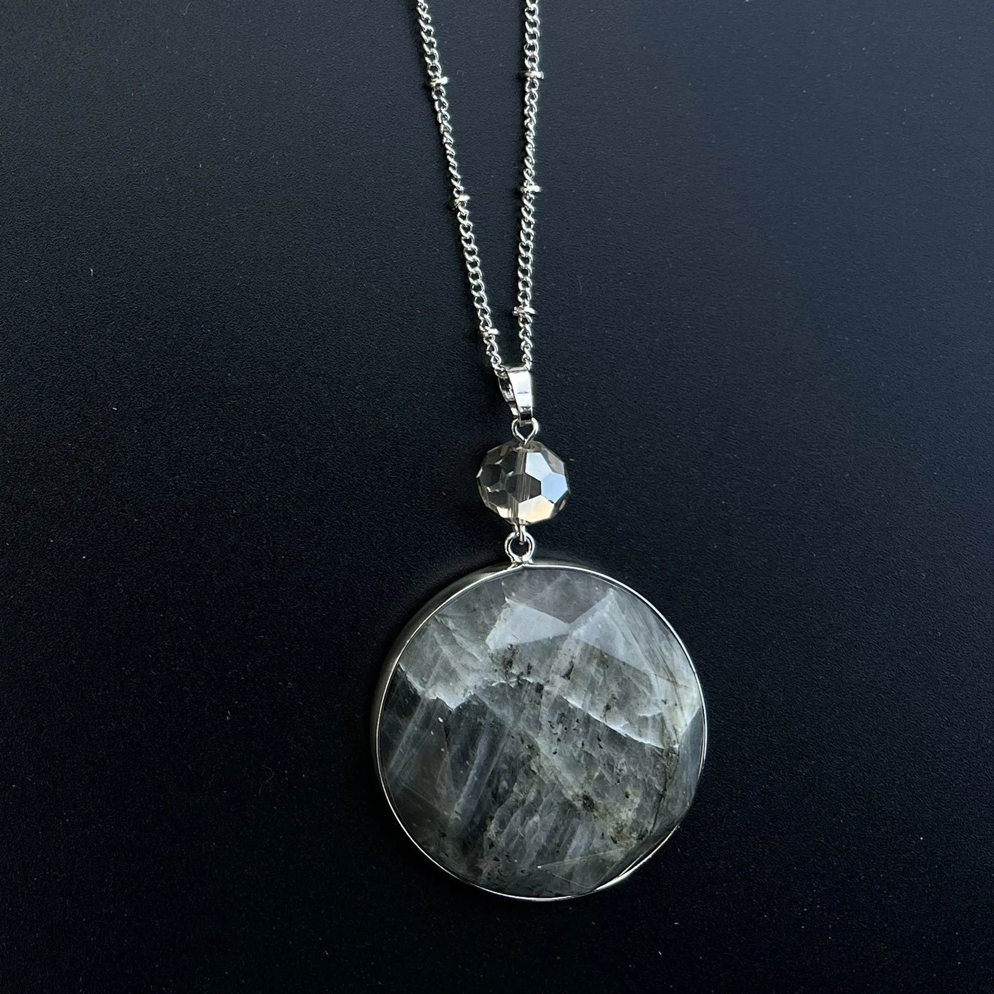 Meri Stone Pendant Necklace