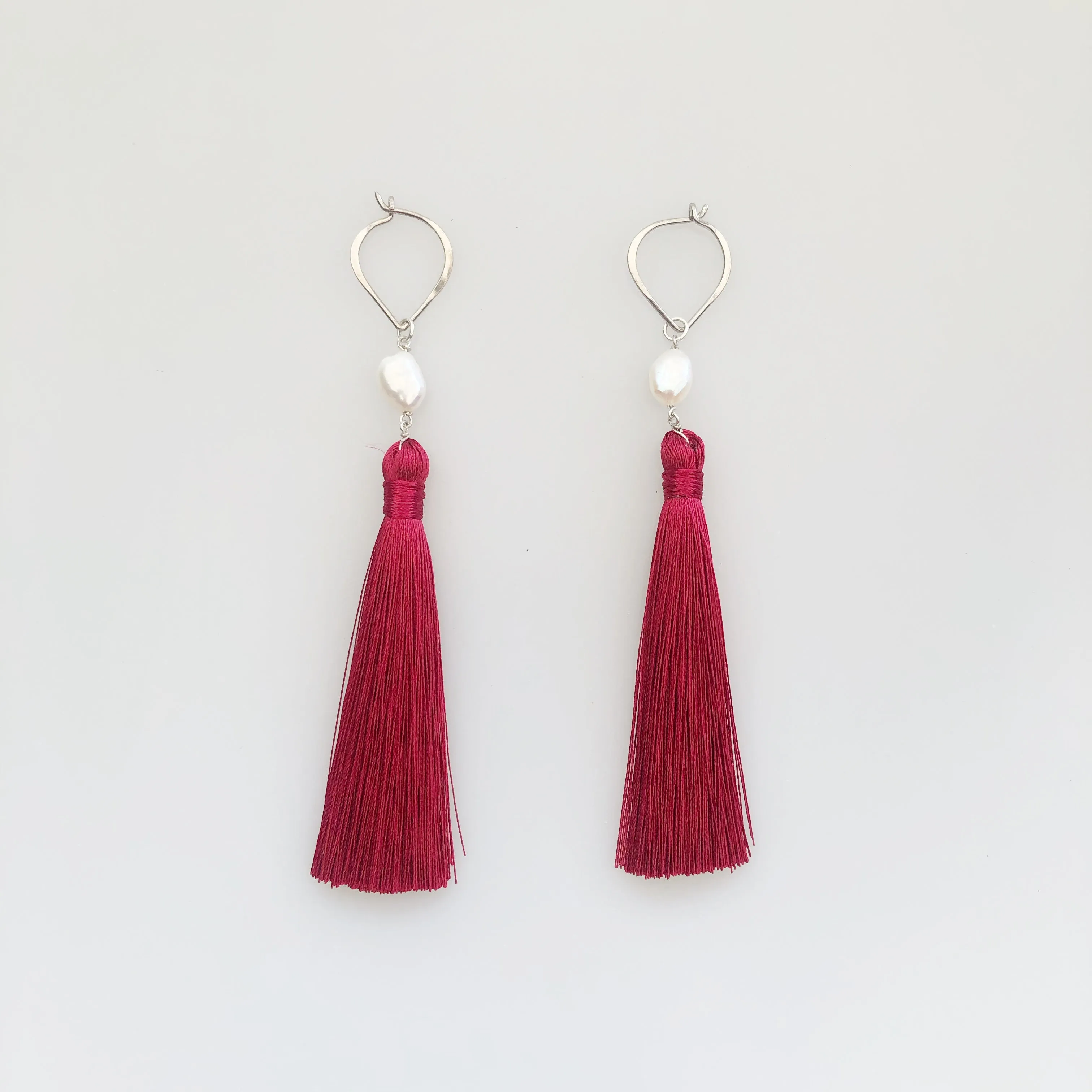 Multi-style Baroque Pearl Lariat Necklace Set with Red Tassels