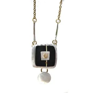 N3523w Dinner Out necklace.