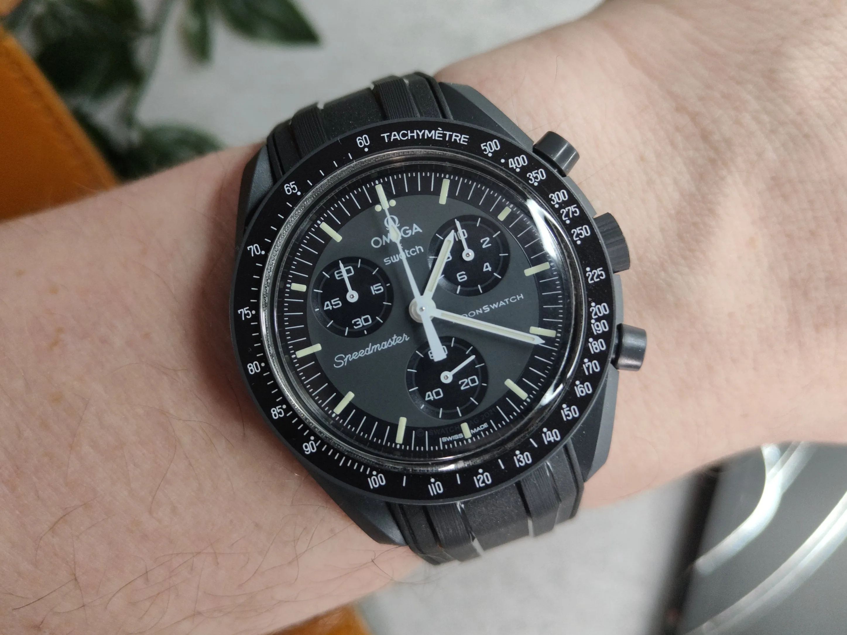Omega Moonswatch Swatch Speedmaster Strap (20mm) Curved End Links Black Rubber Strap - Strap only