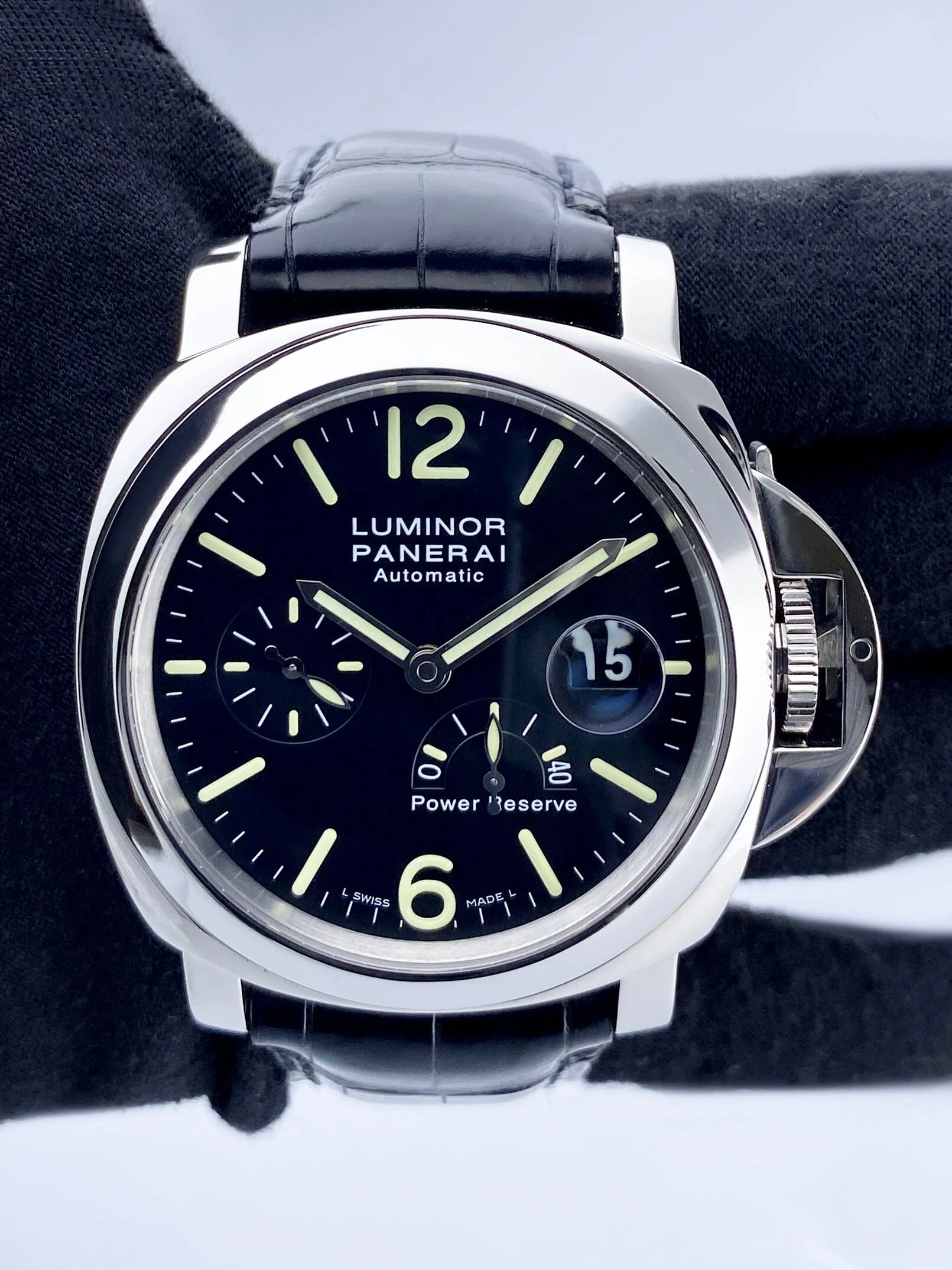 Panerai Luminor Power Reserve PAM00090 Mens Watch Box Papers