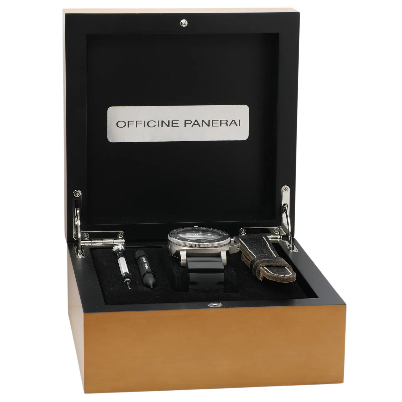 Panerai Titanium Luminor 1950 Submersible Amagnetic 3 Days PAM00389