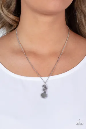 Paparazzi Clustered Candescence - Silver Necklace