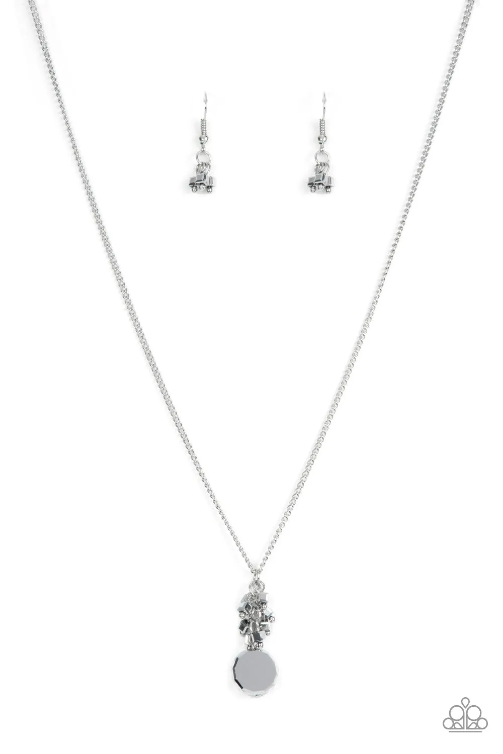 Paparazzi Clustered Candescence - Silver Necklace