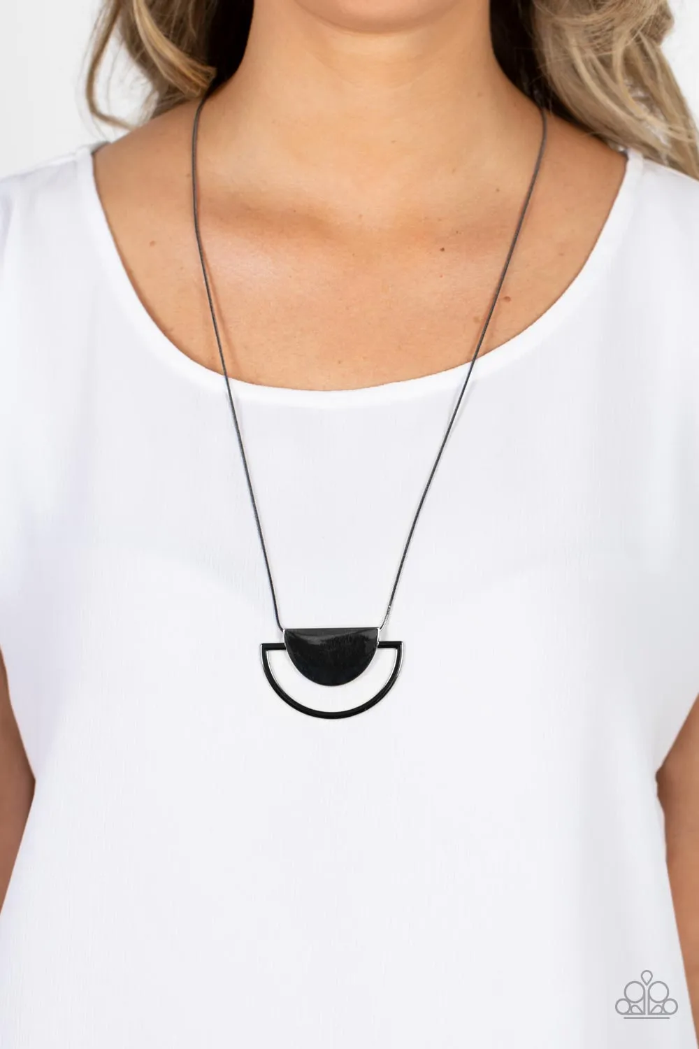 PAPARAZZI Lunar Phases Black Necklaces