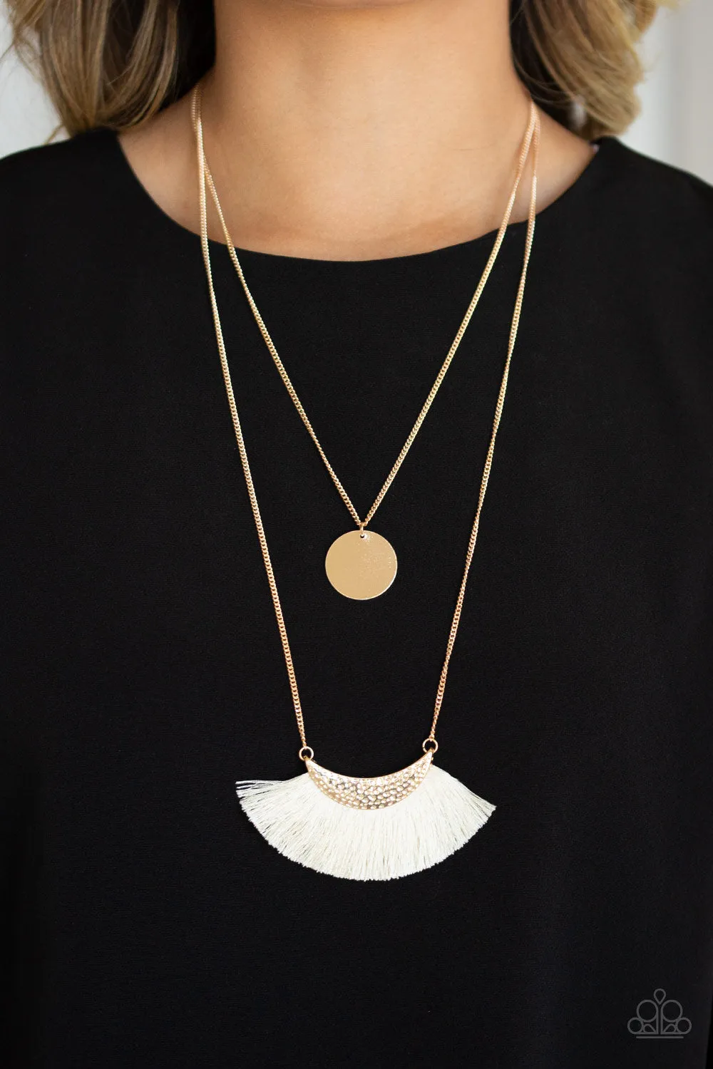 Paparazzi Tassel Temptation - Gold