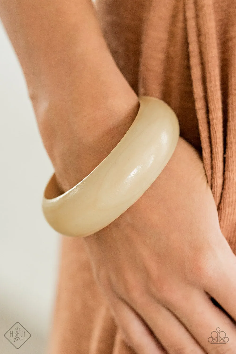 Paparazzi - Whimsically Woodsy -White Bracelet
