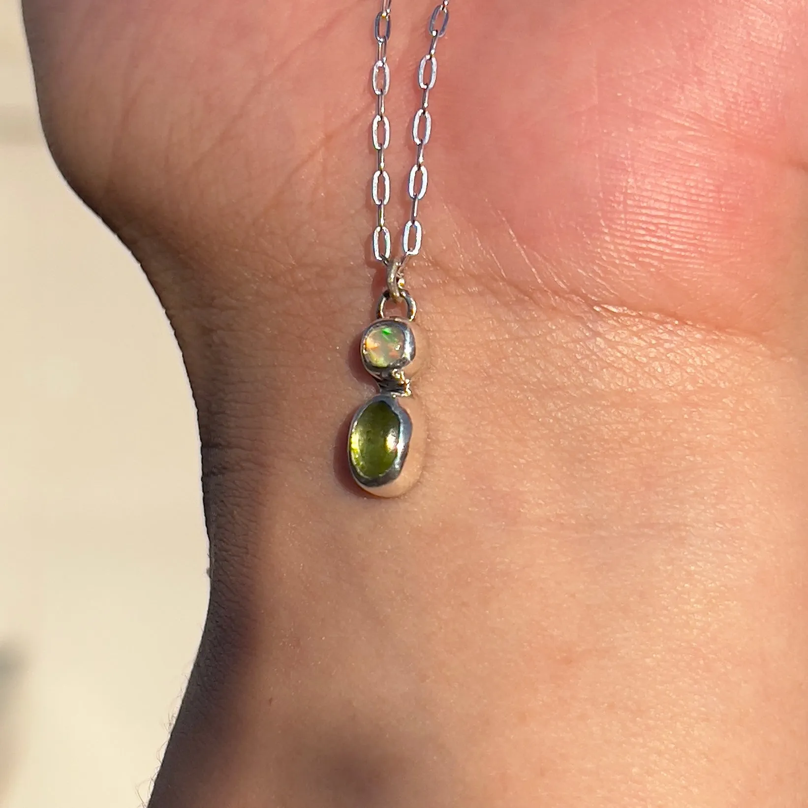 Peridot & Opal Pendant 𓆙