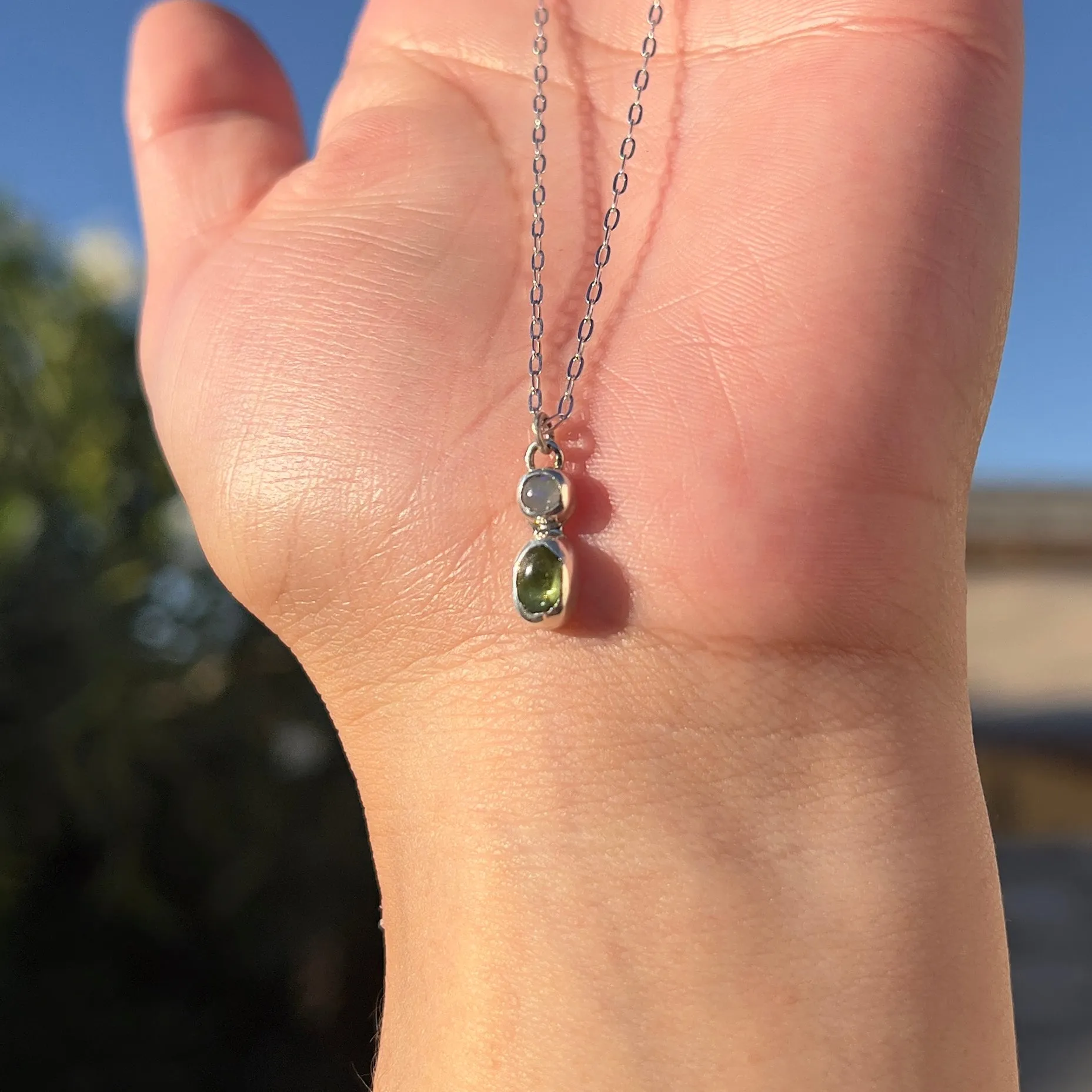 Peridot & Opal Pendant 𓆙