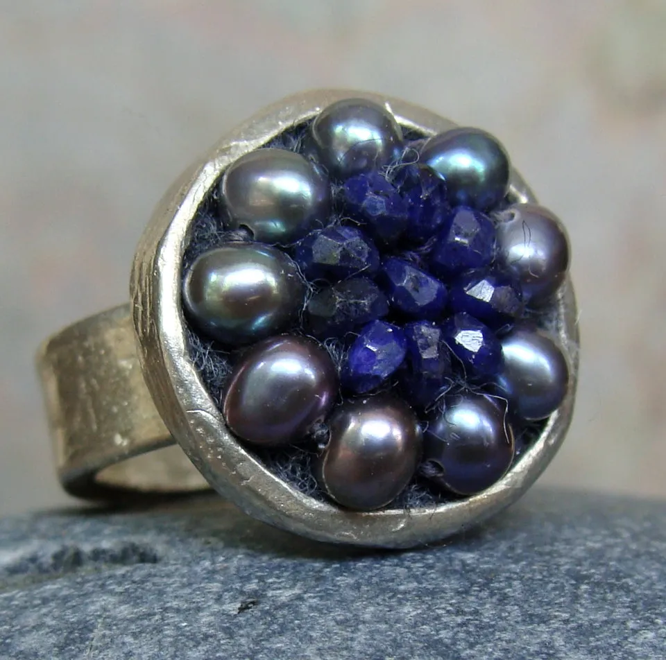 Sapphire and silver mosaic ring