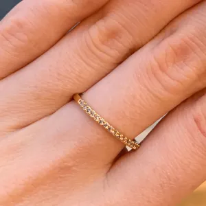 Simple Crystal Ring Sz 7 Gold