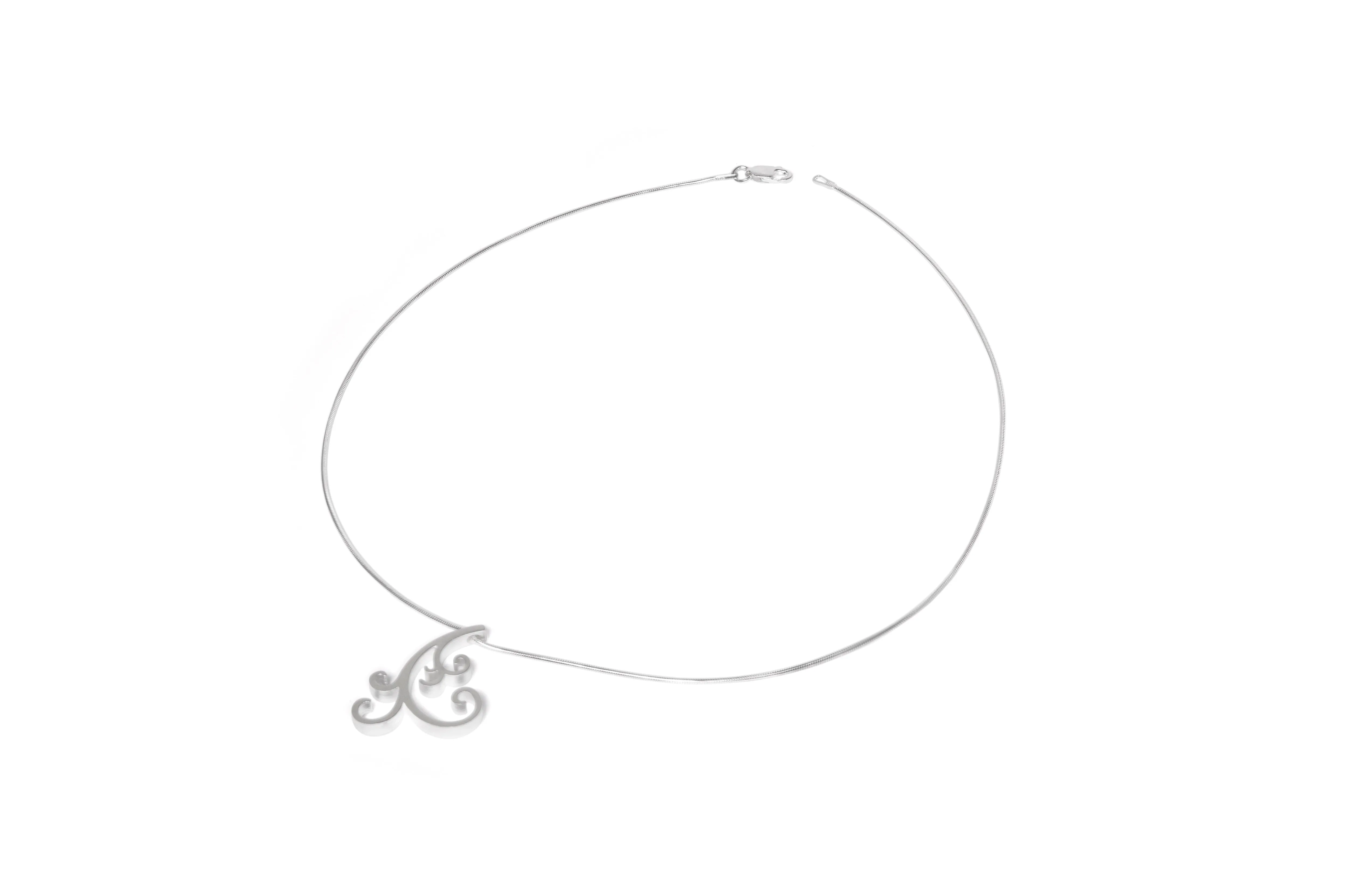 Single Motive Oriental Pendant Necklace