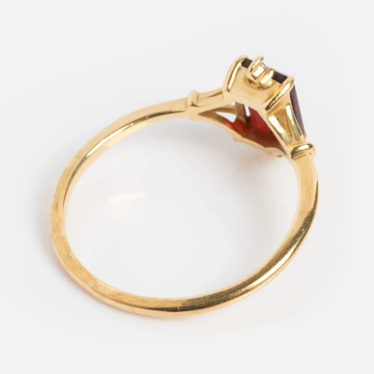 Solid Gold 2025 January Capsule Classic Garnet Statement Ring