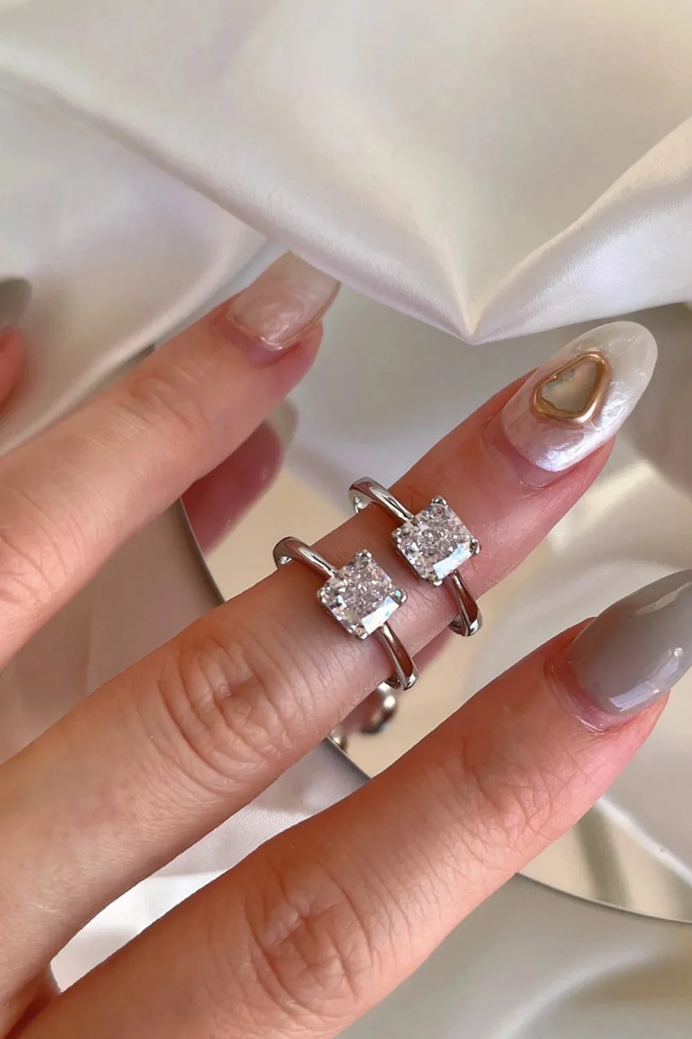 Sterling Silver Simple Square Zircon Ring