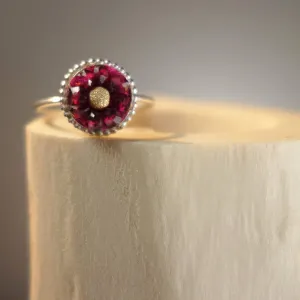 Sweet, Sassy Sophanista (gold and garnet mosaic ring)