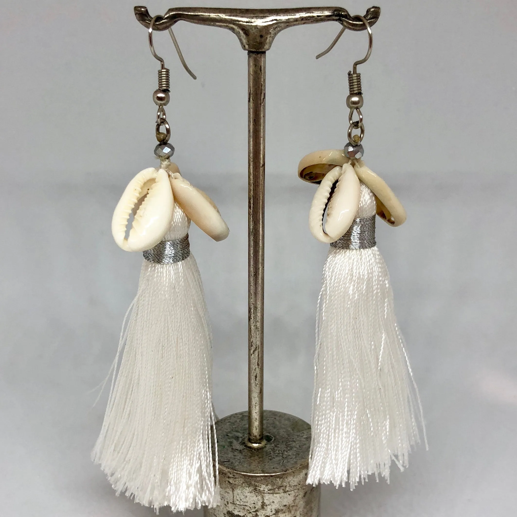 TM. Shell Tassel Earrings