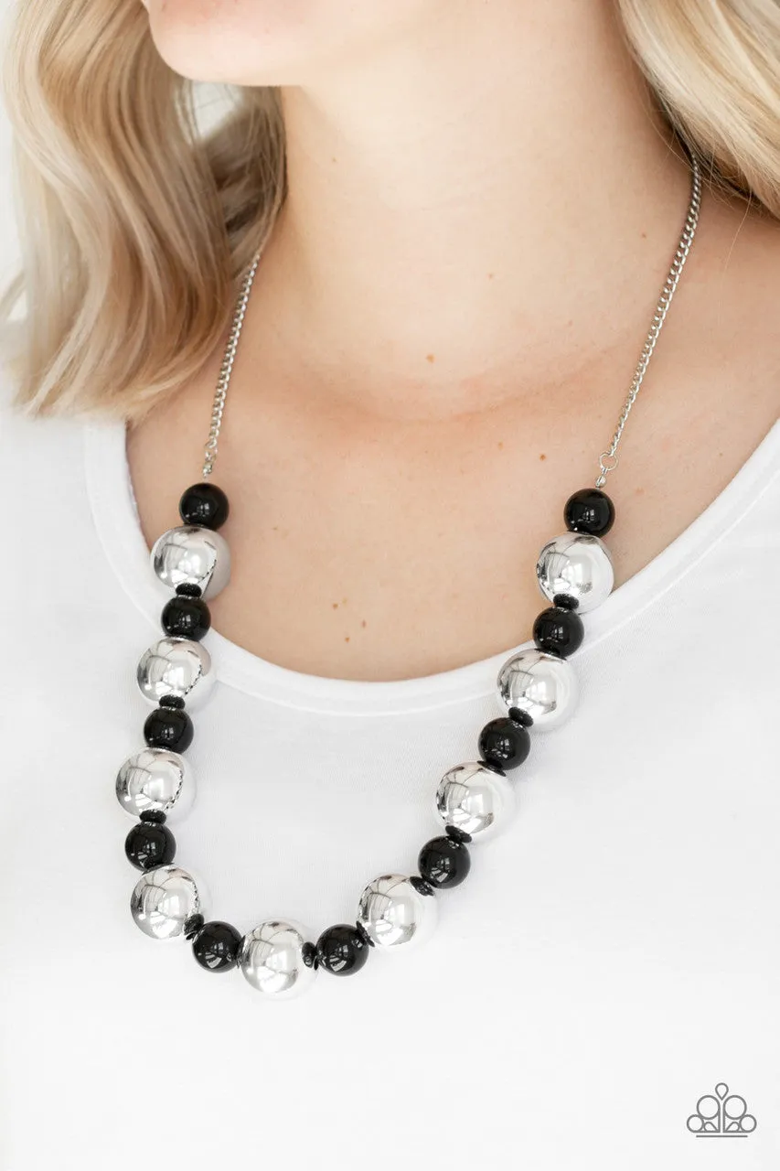 Top Pop Black Paparazzi Necklace