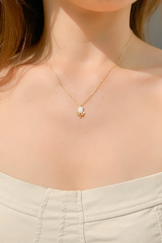 Tulip Opal Fine Necklace