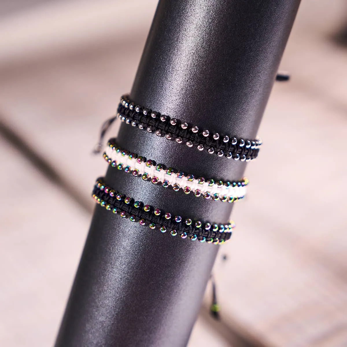 Unicorn Silver x White | Friendship DOT Bracelet