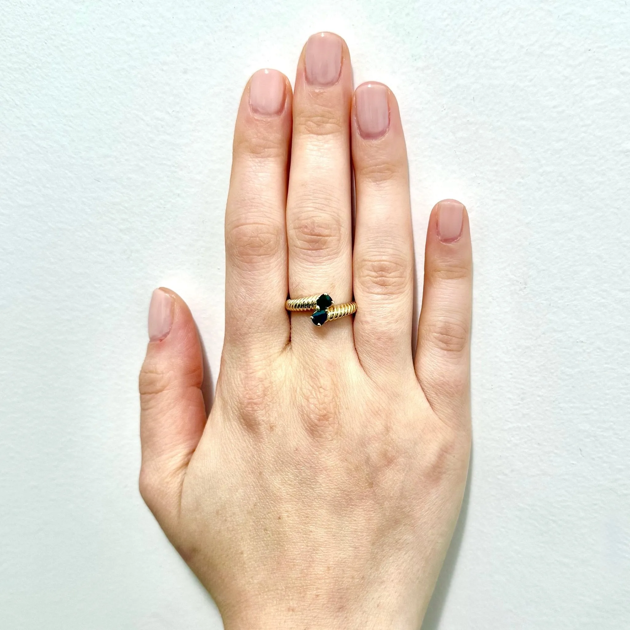 Vintage 14 Karat Yellow Gold Natural Blue Sapphire Toi Et Moi Ring